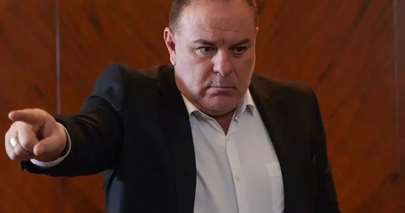 Burak Sergen in son hali sevenlerini şaşırttı: Gençleşmişsin