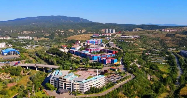 Karabük te 34 yaş üstü kadınlar özel kontenjanla üniversite öğrencisi oldu Karabük Haberleri