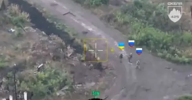 Rus askeriymiş gibi gelip muhabbet etti sonrası ölüm! Kanlı tuzak kamerada