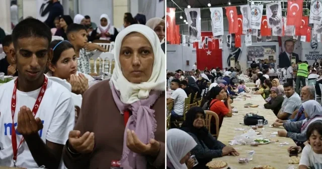 Hatay’da 94 engelli vatandaş umre görevi için kutsal topraklara uğurlandı Aktüel Haberleri