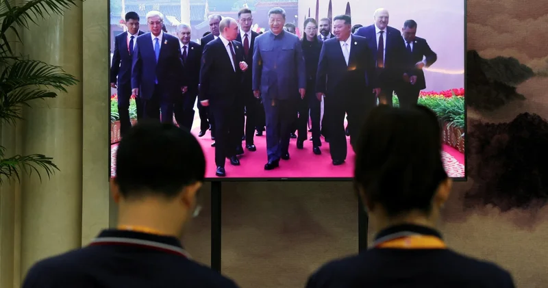 Putin, Şi ve Kim Jong Un ölümsüzlük hakkında konuşurken açık kalan mikrofona yakalandı