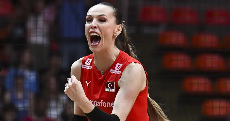 Eda Erdem: Bu takım yine tarih yazıyor! Voleybol Haberleri