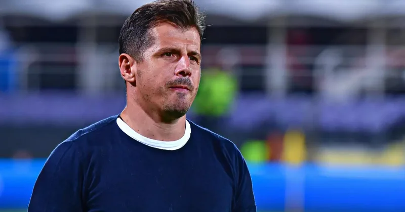 Emre Belözoğlu nun istifa sinyaline Antalyaspor dan cevap