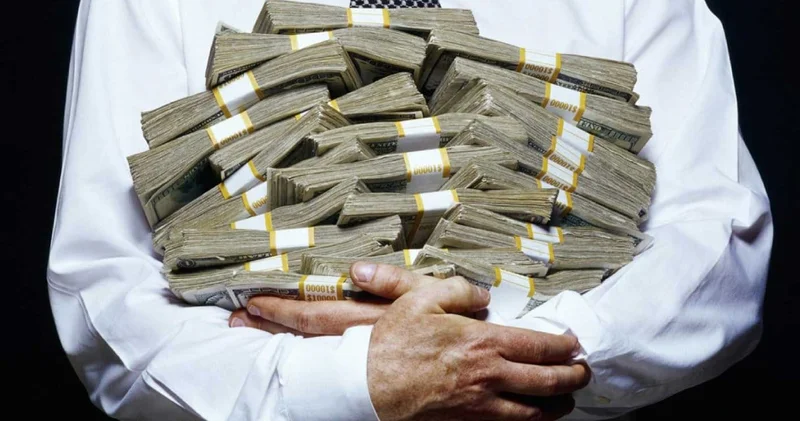 7 milyonluk hata! 330 kat fazla maaş yatırdı bakın çalışanı ne yaptı?