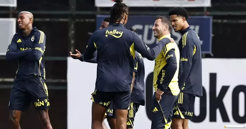 Fenerbahçe, Samsunspor maçına hazır! İdmanda Ertan Torunoğulları ve Devin Özek sürprizi... Fanatik Gazetesi Fenerbahçe (FB) Haberleri Spor