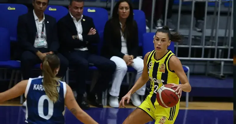 Fenerbahçe Opet lige galibiyetle başladı