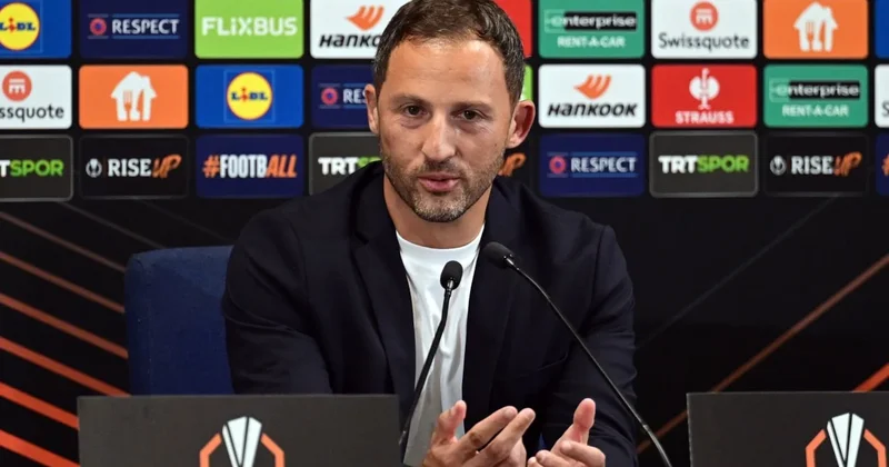 Tedesco, Mourinho nun izlerini siliyor! Sadece 64 dakika çalıştırdı Sözcü Gazetesi