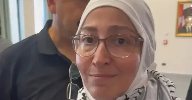 İsrail filoda bulunan aktivistlerin başörtülerini çıkardı: Tişörtleri başımıza bağladık VİDEO İZLE