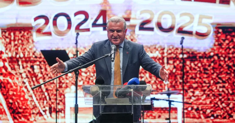 Osman Aşkın Bak: Gençlere, spora büyük yatırımlar yapmaya devam ediyoruz Diğer Haberleri