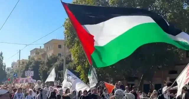 İtalya da Filistin e destek gösterisi düzenlendi VİDEO İZLE