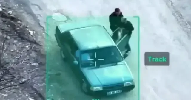 Jandarmanın gözünden kaçamadılar: Sürücü değişikliği drone ile kaydedildi VİDEO İZLE