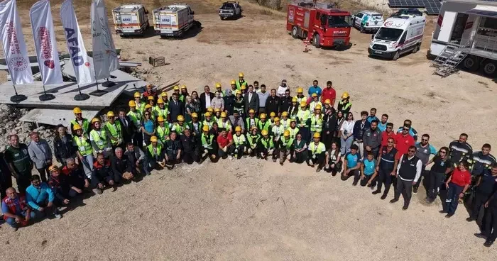 Elazığ’da afet tatbikatı: Palu’da deprem senaryosu canlandırıldı