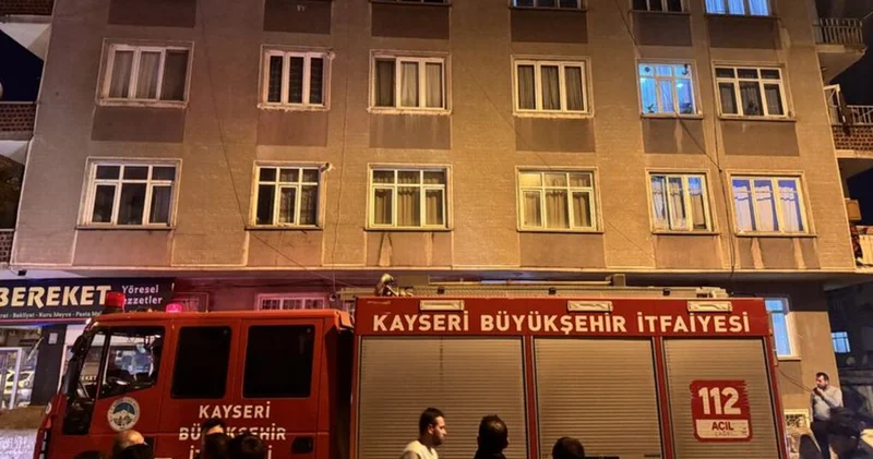Kayseri de bir binada zemindeki seramiklerin patlaması paniğe neden oldu
