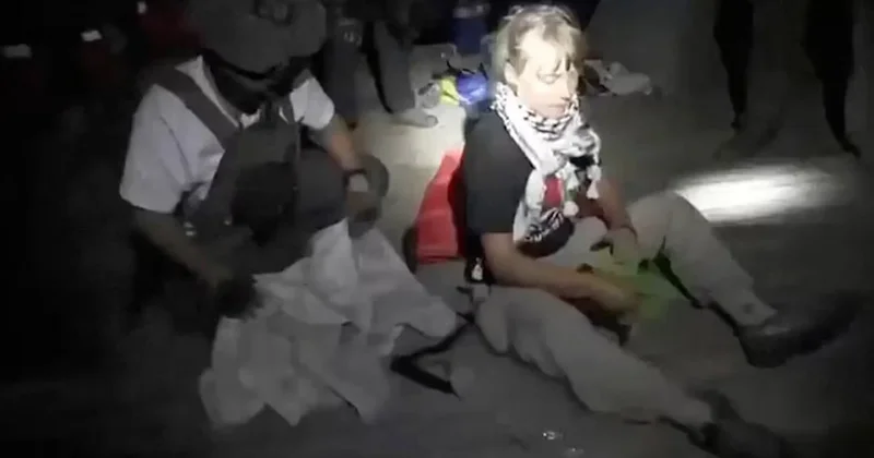 İsrail den ünlü aktivist Greta Thunberg e kötü muamele iddiası Sözcü Gazetesi