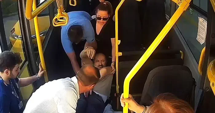 Karabük te minibüs yolcusu rahatsızlandı
