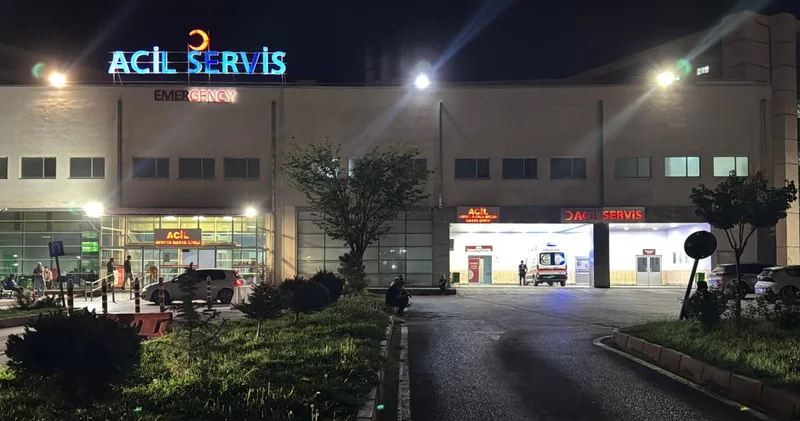 Düğün salonunda çıkan tartışma kanlı bitti: 4 yaralı