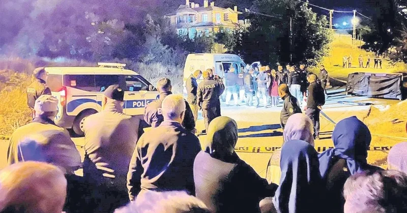 Camiden çıkan çifte kanlı pusu