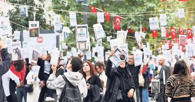 Ağaçlar kitap açtı