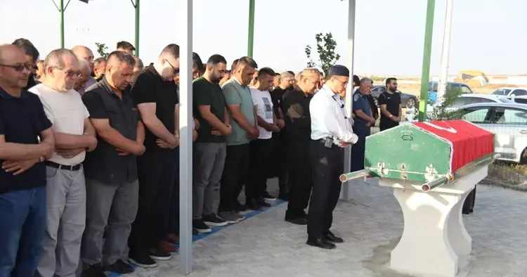Milli bisikletçi Mustafa Ayyorkun Konya da son yolculuğuna uğurlandı