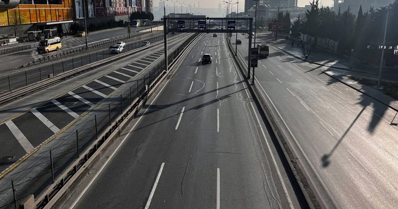 İstanbul da böylesi trafik görülmedi