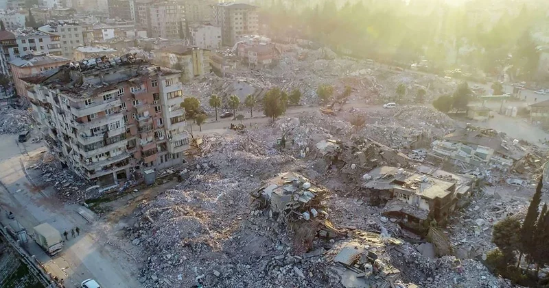 Gökyüzü gri, umut soluk! Depremin verdiği görünmeyen hasar