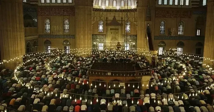 Kurban Bayramı yarın başlıyor! İşte il il bayram namazı saatleri
