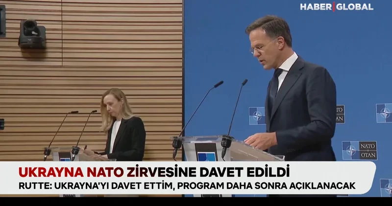 Ukrayna NATO zirvesine davet edildi