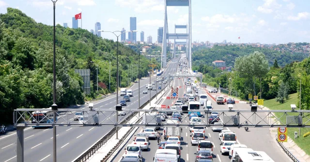 Bayramda köprü ve otoyollar ücretsiz mi? Osmangazi Köprüsü, 15 Temmuz, FSM, Kuzey Marmara Köprüsü bayramda ücretsiz mi? Son Dakika Haberleri