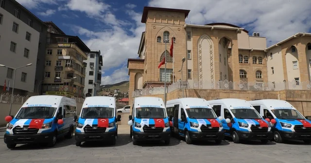 Hakkari Belediyesi araç filosunu güçlendirdi Hakkari Haberleri
