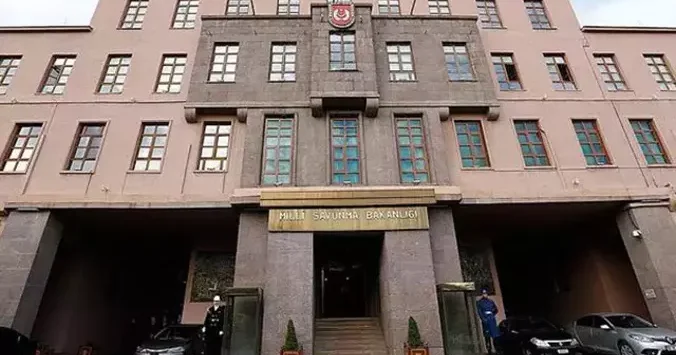 MSB: Irak ın kuzeyindeki barınma alanlarından kaçan 4 PKK lı terörist teslim oldu