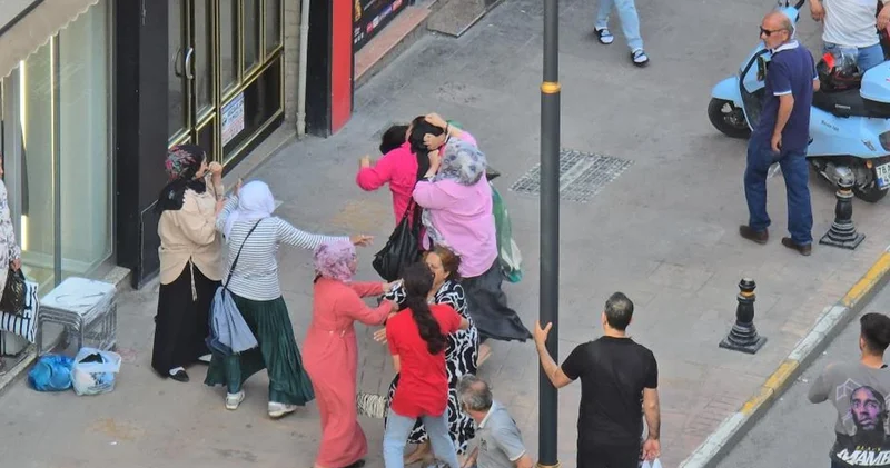 Karabük te kadınların saç saça kavgası cep telefonu kamerasında