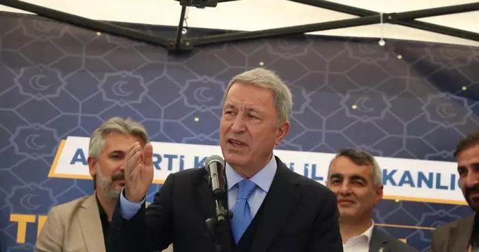 TBMM Milli Savunma Komisyonu Başkanı Akar dan milli birlik ve beraberlik mesajı