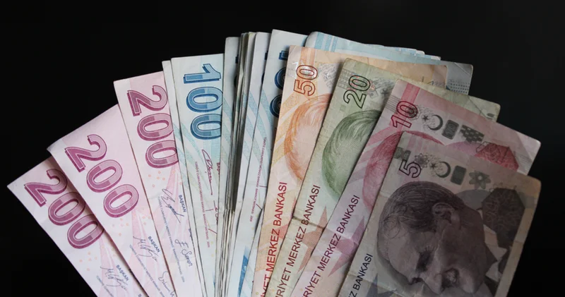 Faizsiz kredi veya taksitli nakit avans veren bankalar: Hangi banka ne kadar kredi veriyor, kaç ayda geri ödeme yapılıyor?