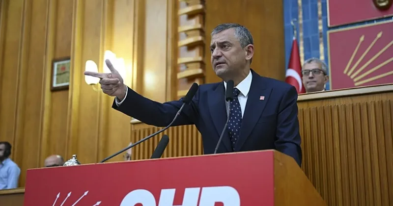 Özgür Özel den rüşvet itirafı: İBB de alan biri de vardır, veren biri de vardır...
