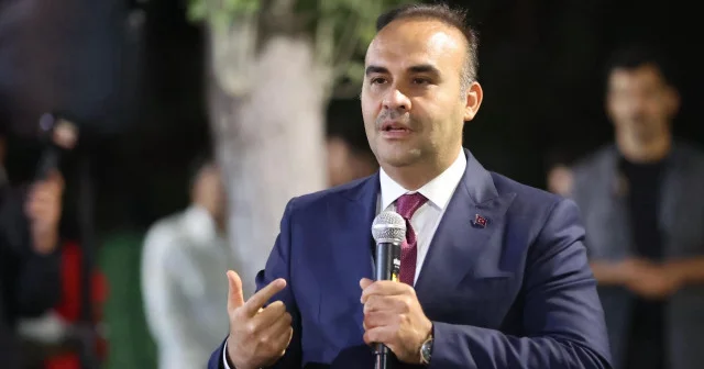 Bakan Kacır: Güvenlik artırıcı sistemle birlikte araç çarpışma testi standartlarını yükselttik Gündem Haberleri