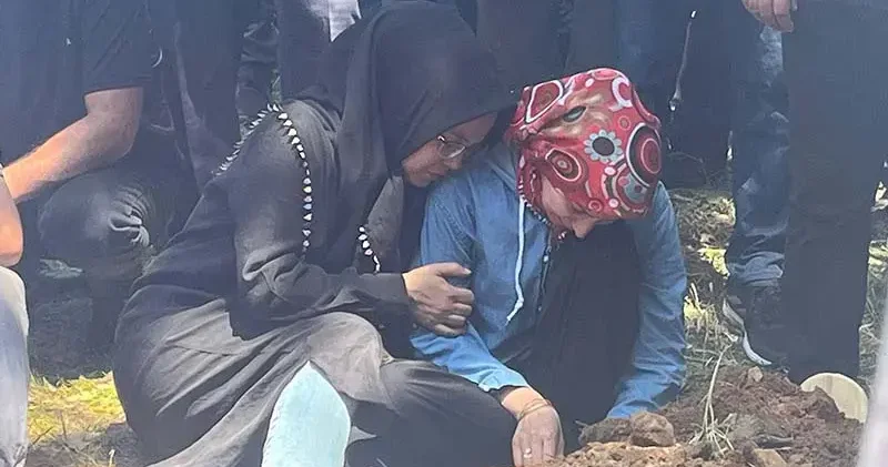 Demir salıncağın altında kalan minik Yağız, son yolculuğuna uğurlandı
