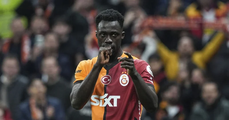 Davinson Sanchez e ülkesinden büyük övgü Galatasaray Haberleri