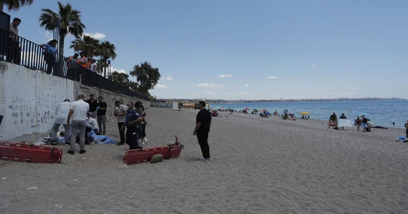 Finike limanında erkek cesedi bulundu