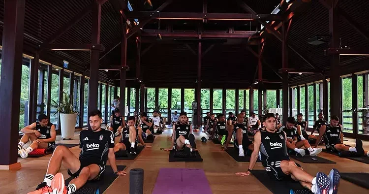 Beşiktaş günü çift antrenmanla tamamladı!