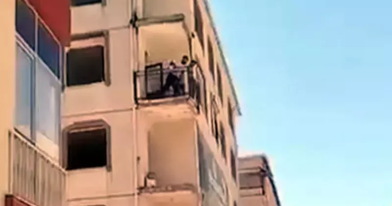 Avcılar’da boşaltılan binadaki tehlikeli söküme 15 bin lira ceza