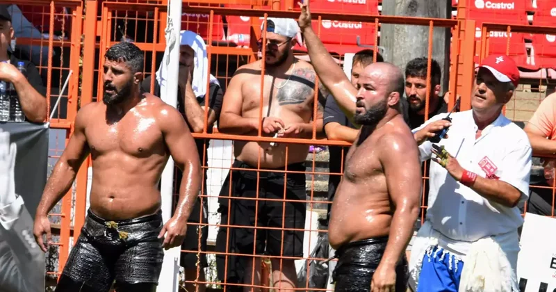Kırkpınar’da 16 başpehlivan üçüncü tura yükseldi Fanatik Spor Haberleri Video