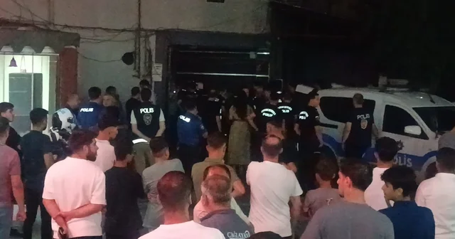 Polisten kaçan şüpheli, boğazına bıçak dayayıp direndi; 1 saatte ikna edildi Batman Haberleri