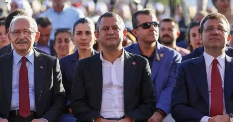 CHP İstanbul İl Başkanlığı nın karşısında şok pankart