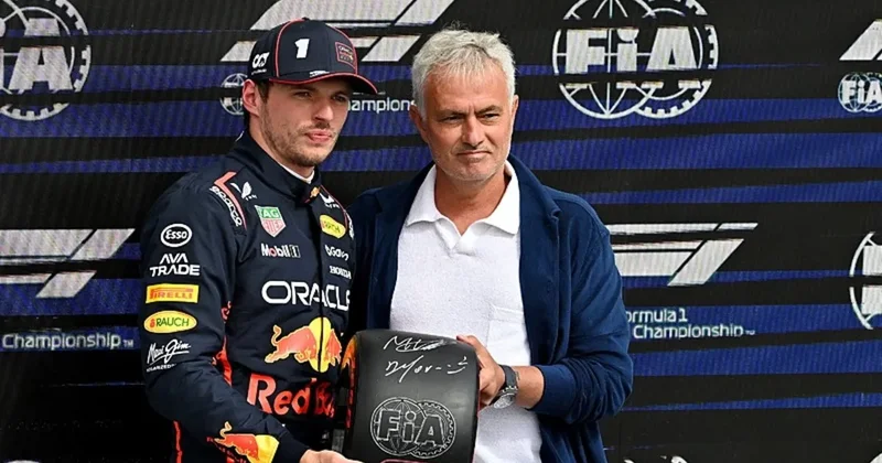 Max Verstappen, pole pozisyonu ödülünü Mourinho dan aldı