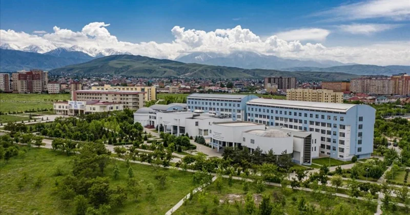 Kırgızistan Türkiye Manas Üniversitesi nde tıp eğitimi başlıyor