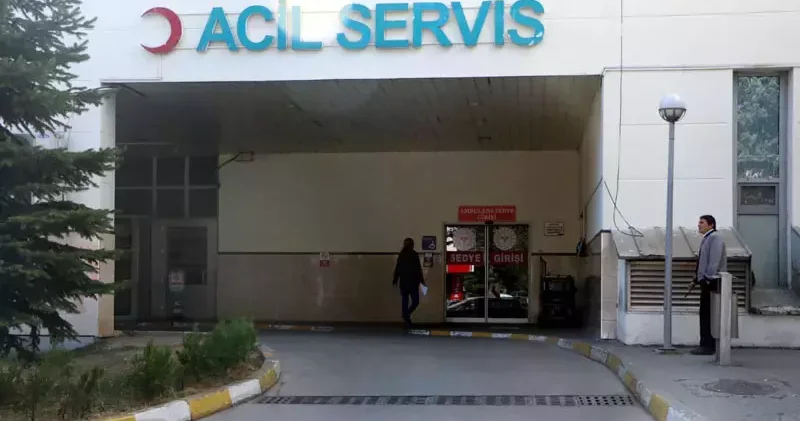 Tavuk tesisinde 11 işçi gazdan etkilendi