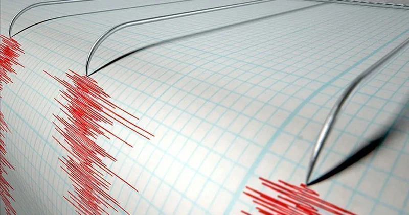 İstanbul da deprem oldu