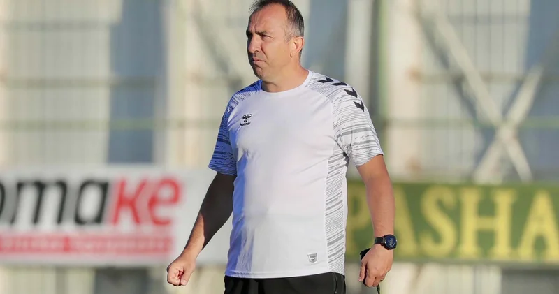 Konyaspor Teknik Direktörü Recep Uçar: Çok fazla transfer yapmayı planlamıyoruz
