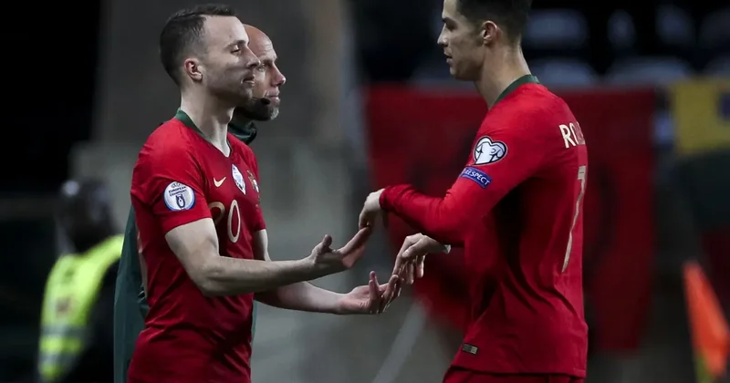 Kötü günde gözler Ronaldo yu aradı: Cenaze tepkisi çığ gibi