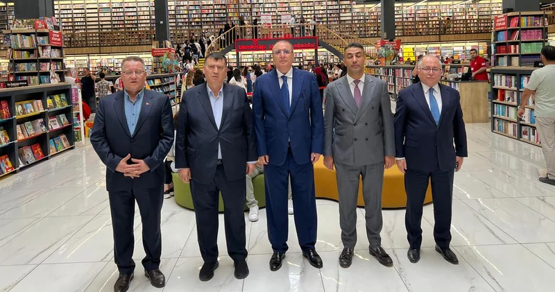 Can Yayın Holding Yönetim Kurulu Başkanı Kenan Tekdağ’dan BKM Kitap’a ziyaret